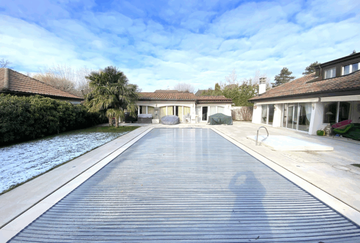 Magnifique propriété à Vandoeuvres avec dépendance